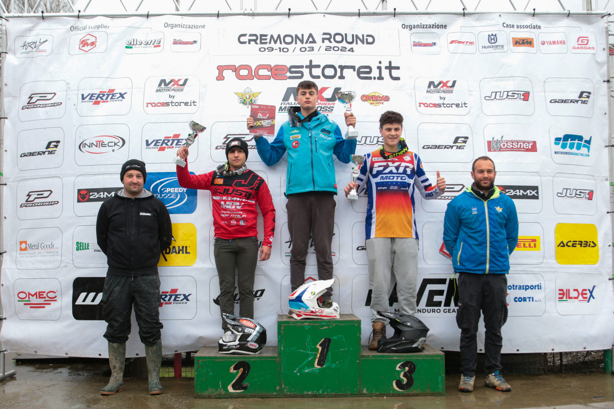 podio classe 125 Junior a Cremona, campionato italiano junior mx