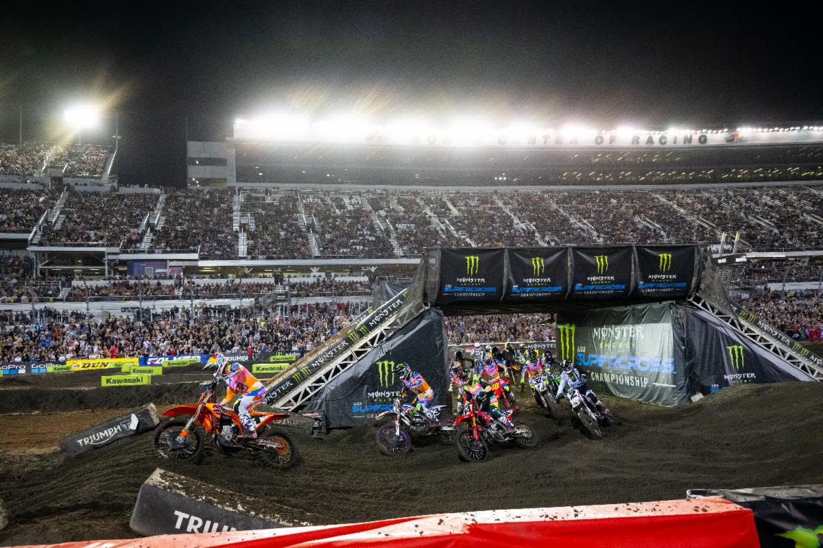 start Daytona 2024 450SX