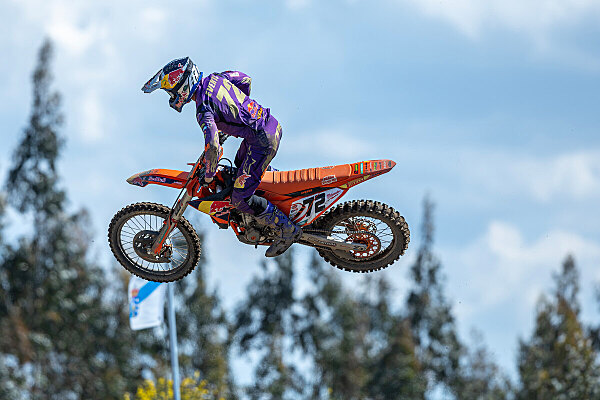 Liam Everts in volo a Lugo - Galizia
