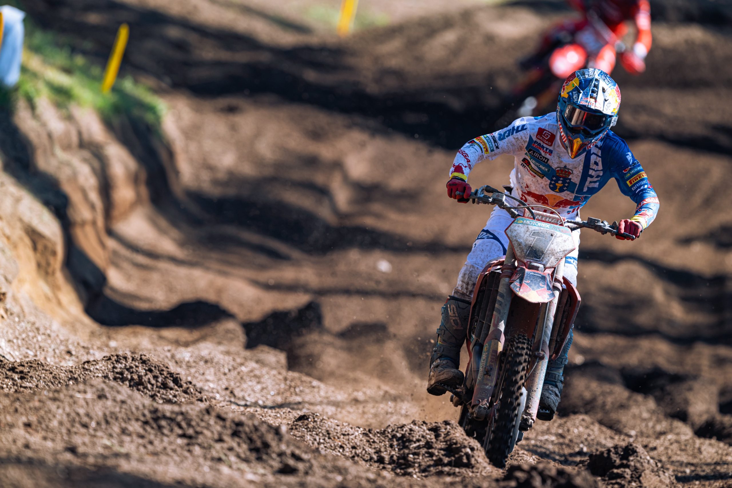 Jorge Prado non ha sbagliato niente nel GP di casa, tre vittorie e tabella rossa riconquistata