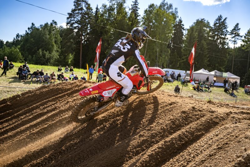 Tim Gajser secondo in Lettonia