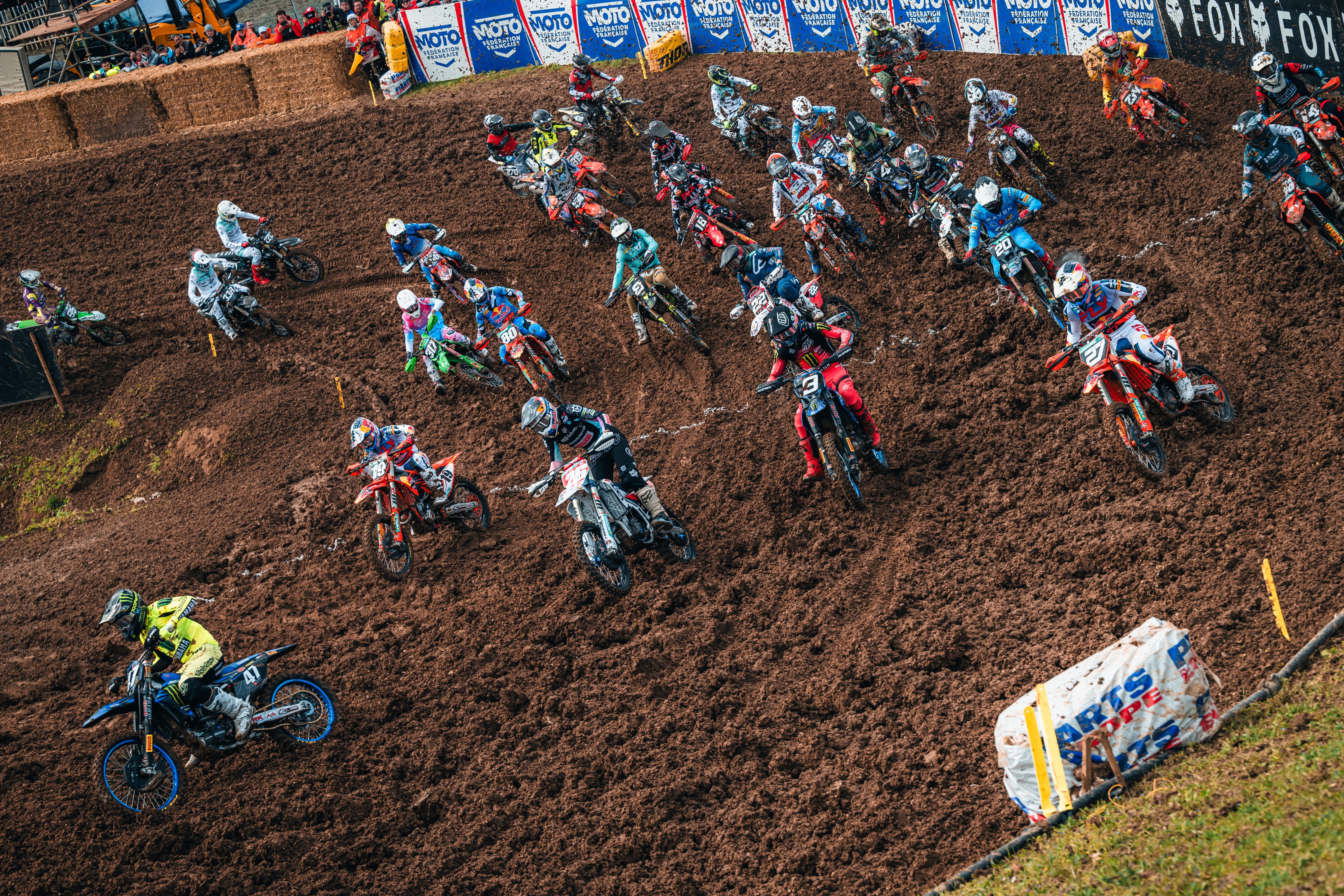 Start MX2 GP Europe 2025