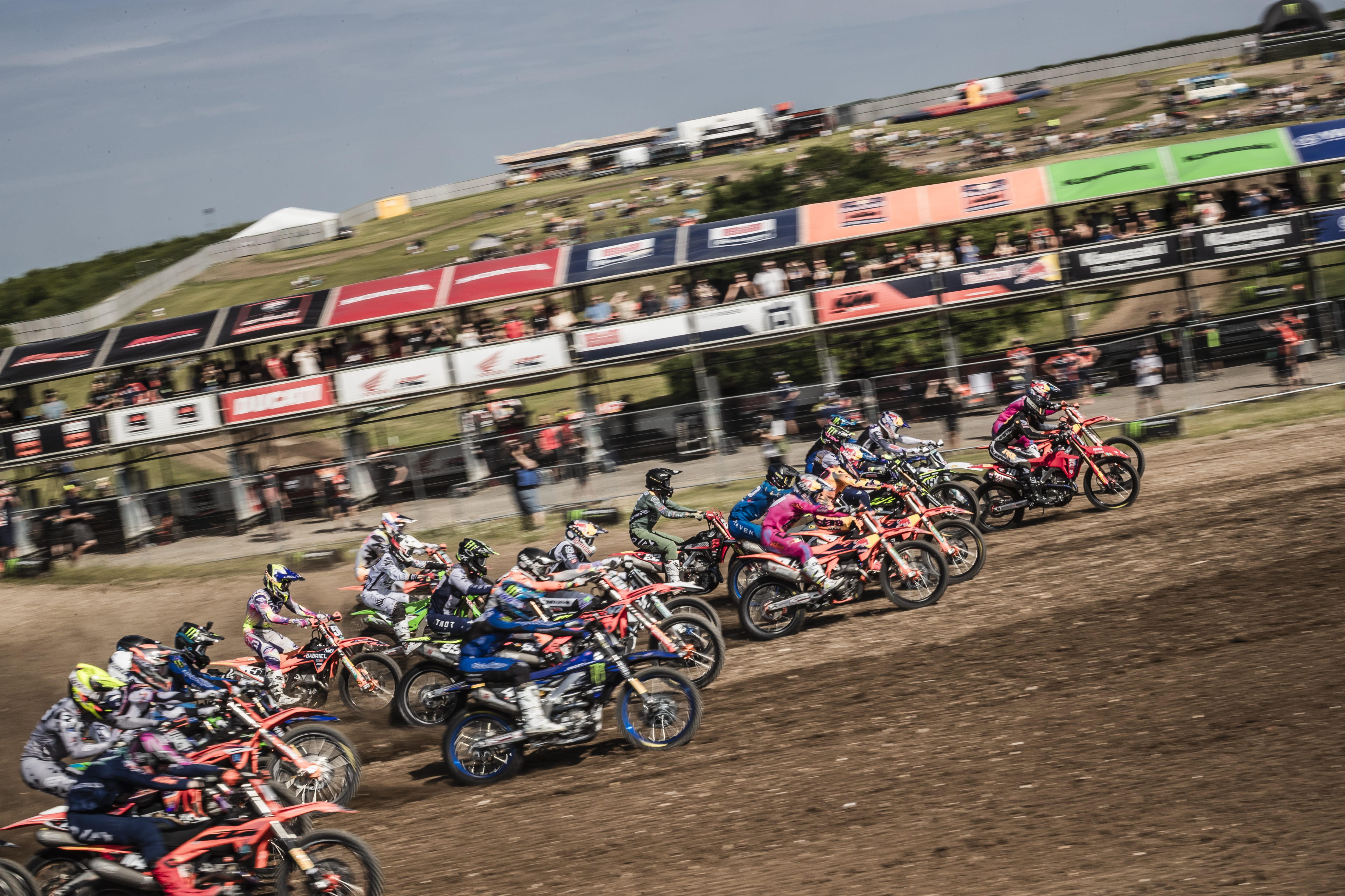 start MX2 GP Inghilterra qualifiche