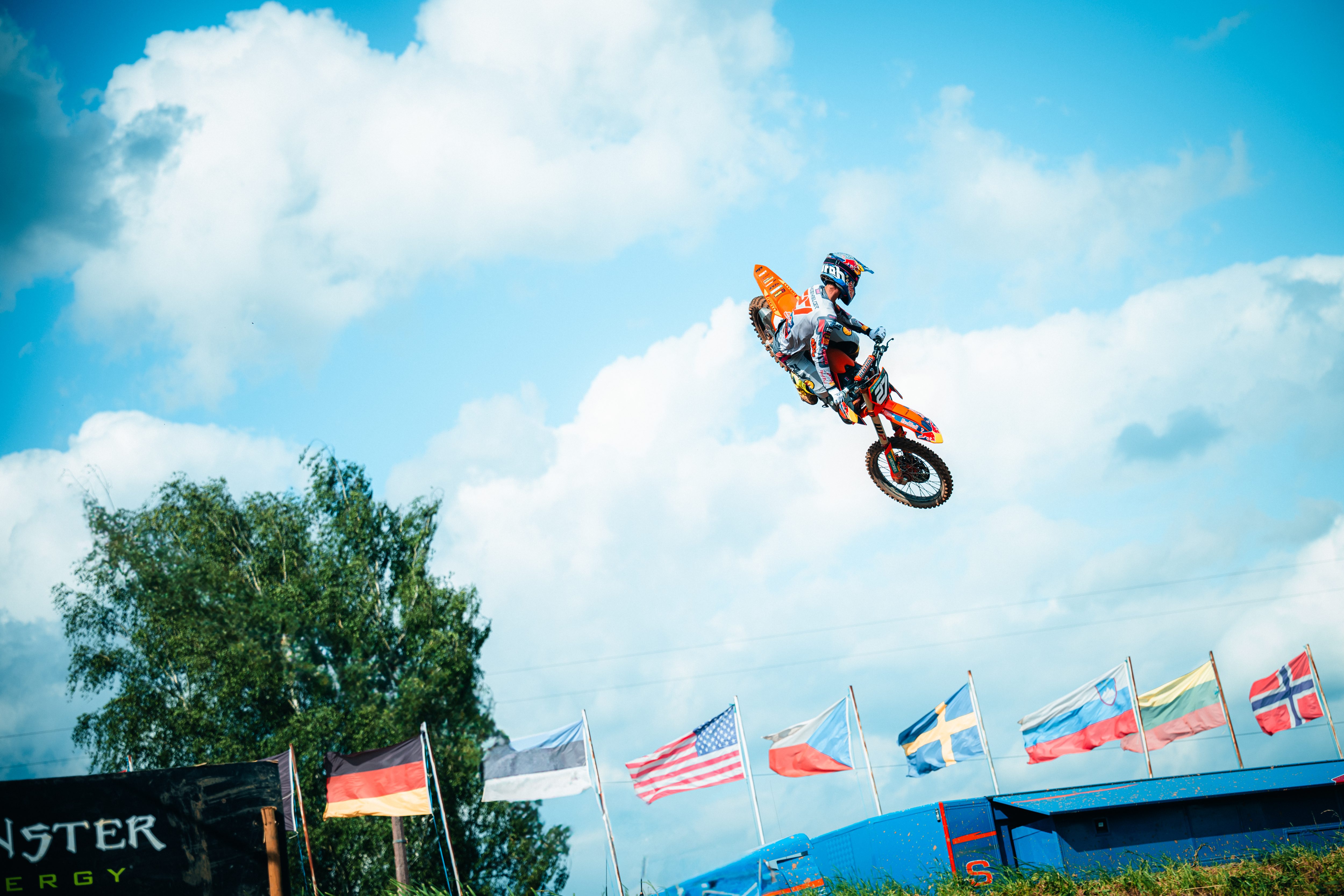 Simon Langenfelder winner MX2 Qualifying race Latvia 2025
