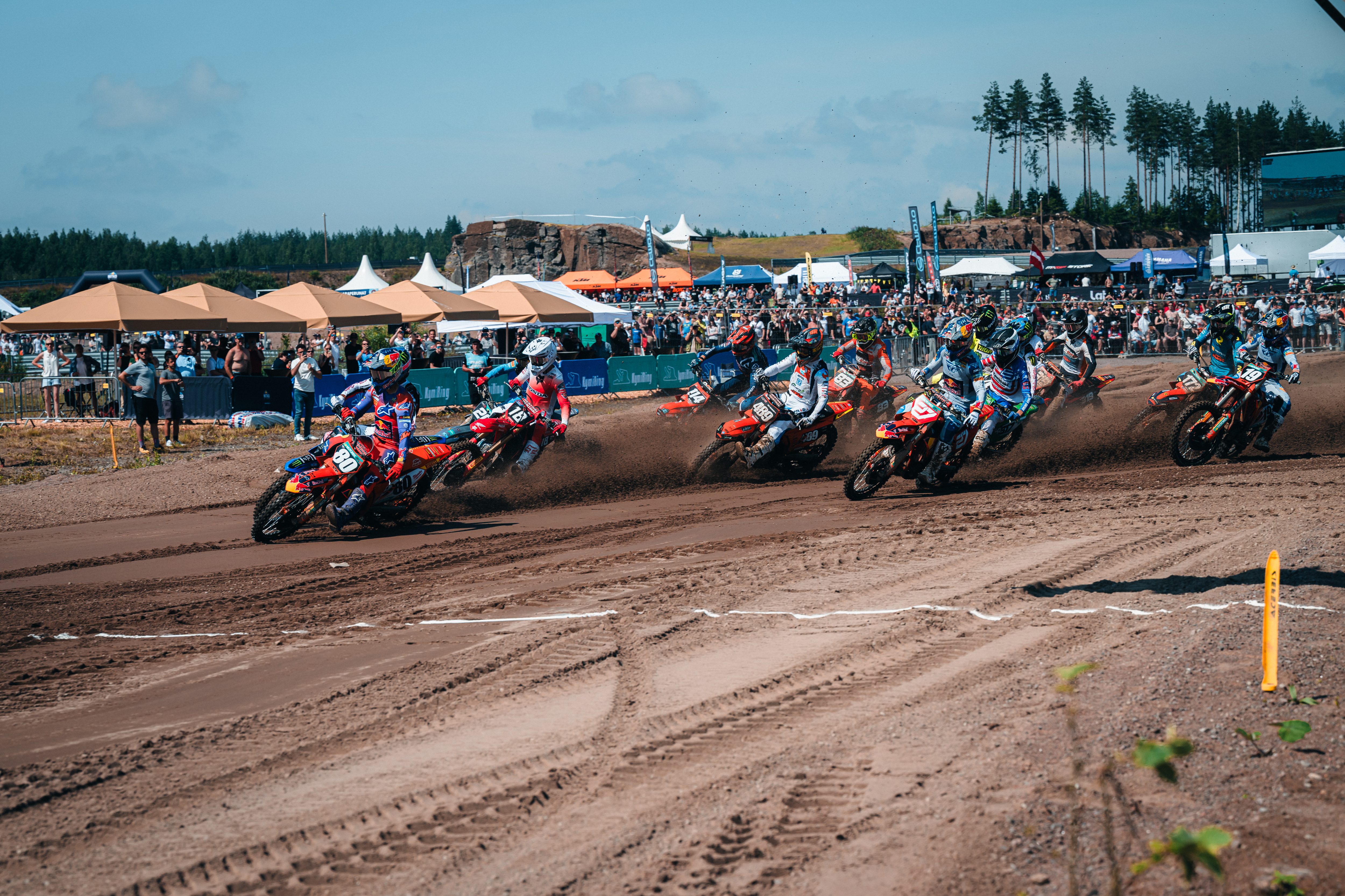 Start MX2 GP Finlandia gara-1