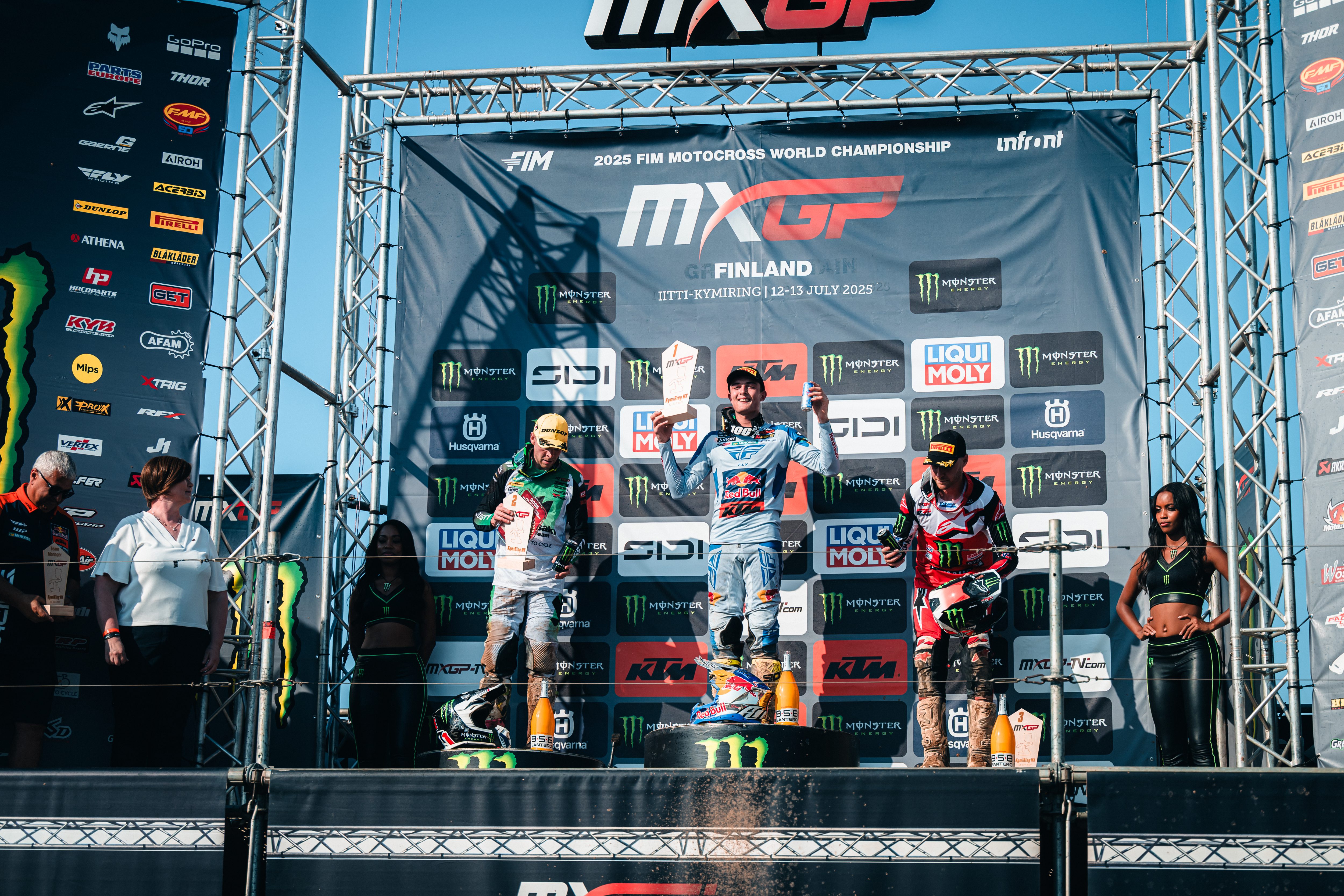 Il podio MXGP in Finlandia