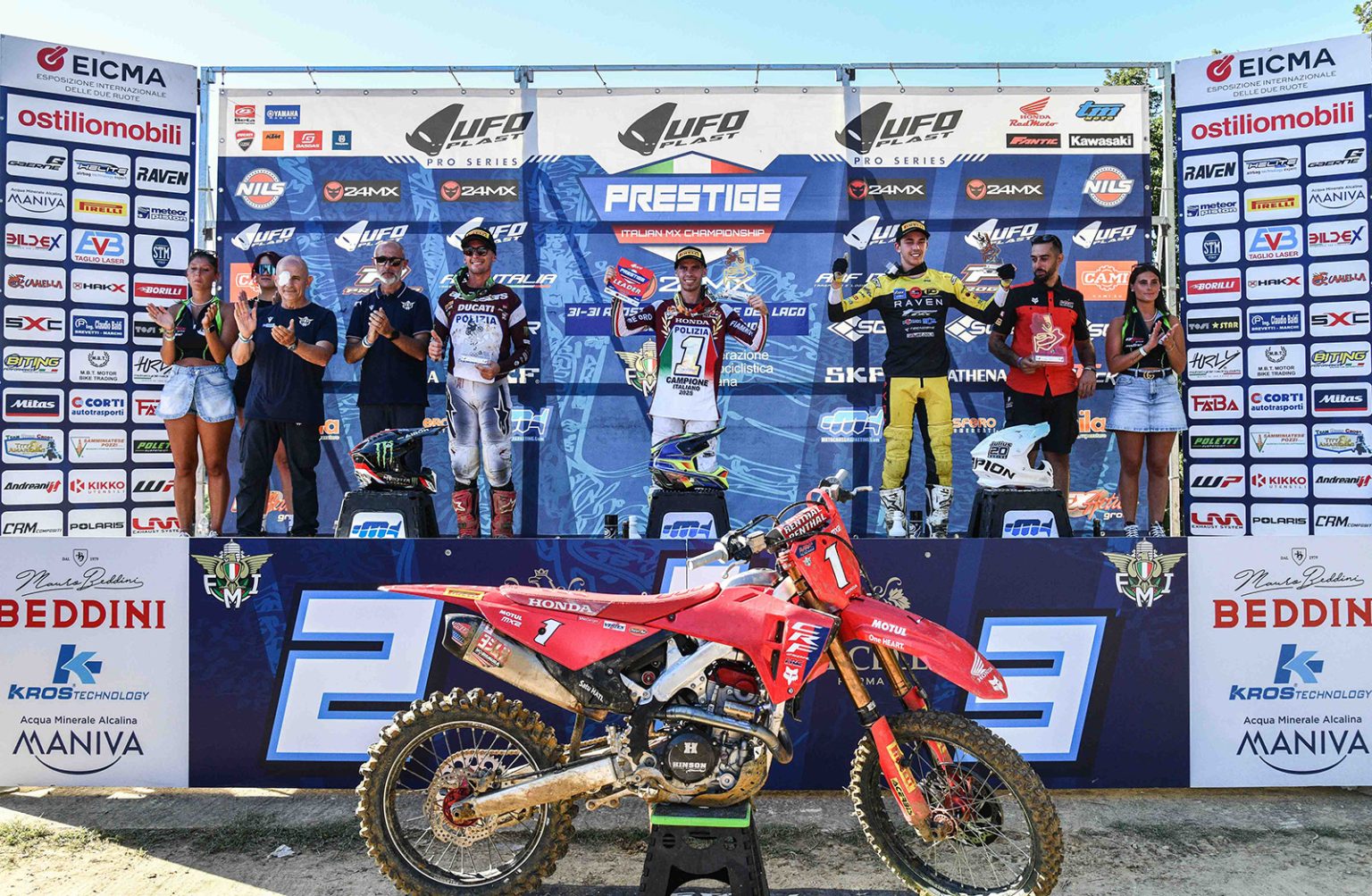 Il podio della Mx2 - ph. Mxreport