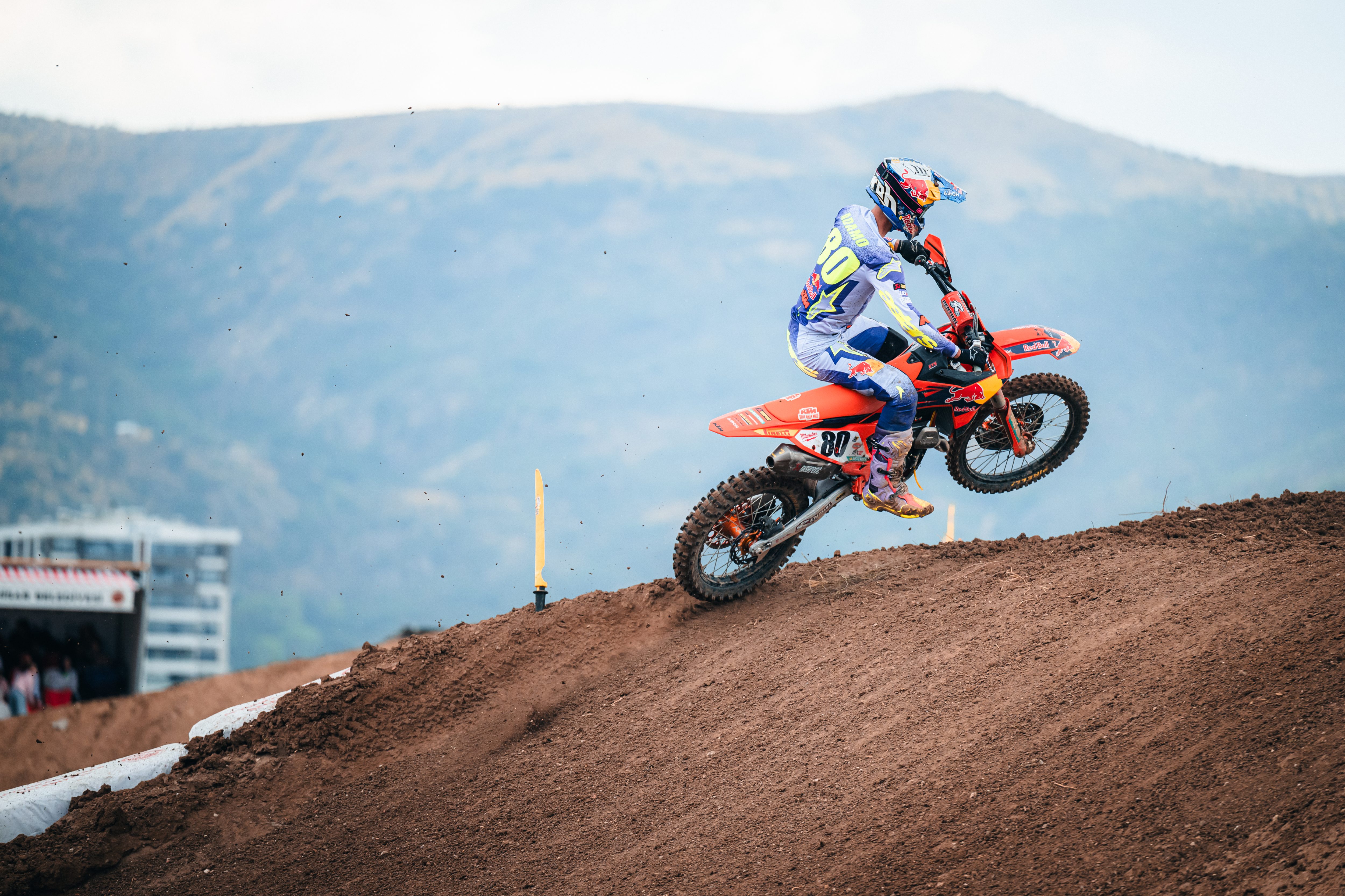 solo 23 punti per Andrea Adamo in questo weekend, il titolo MX2 ormai è un sogno