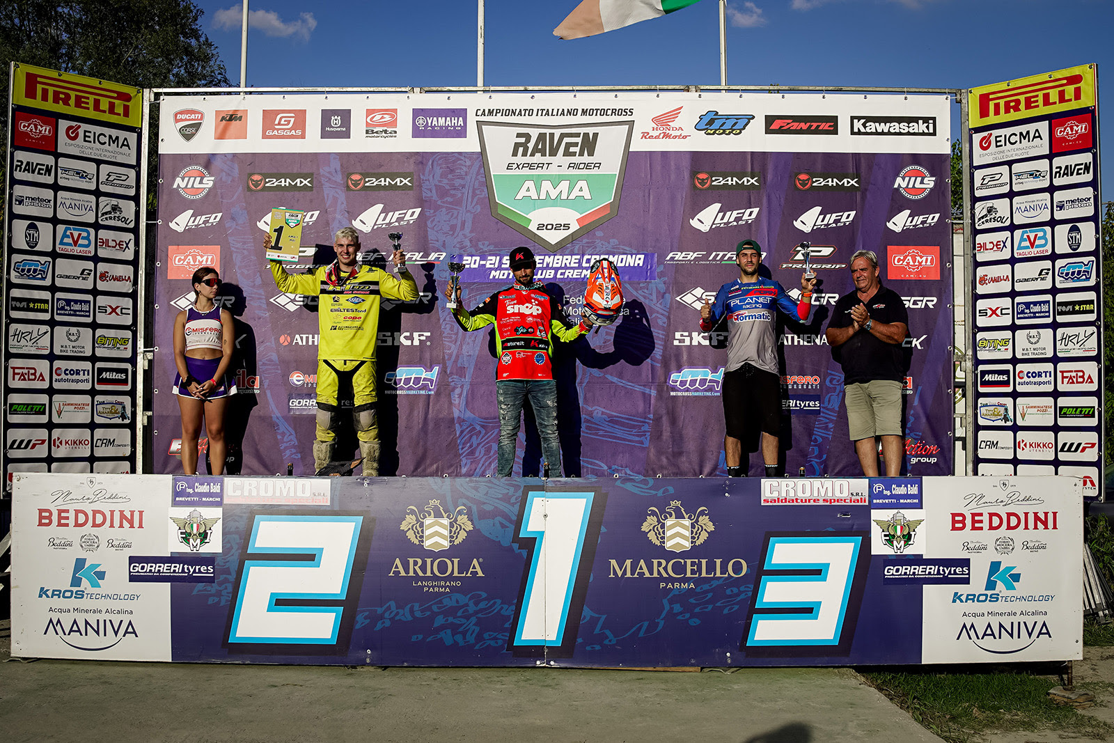 Podio Ama1 Mx1 - ph. Matteo Buccarini