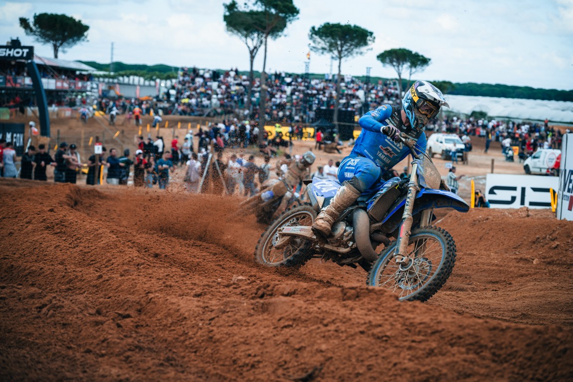 Jekabs Kubulins _ (JK Yamaha Racing - EMX250 #124)