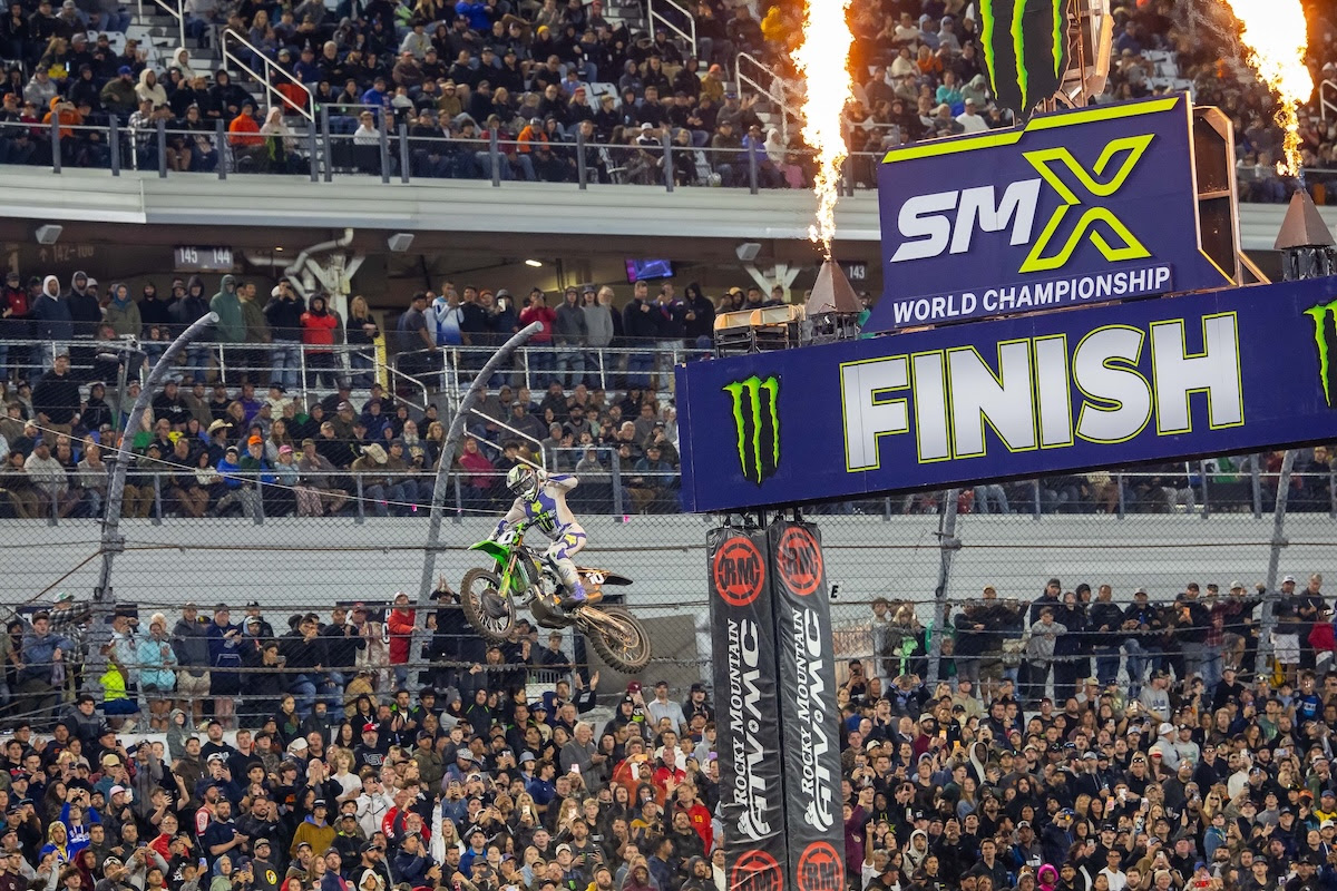 Seth Hammaker vince la 250SX a Daytona