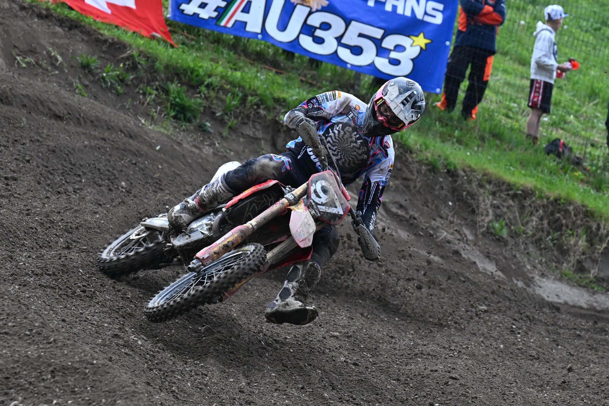 Simone Mancini a punti in gara-2 col decimo posto