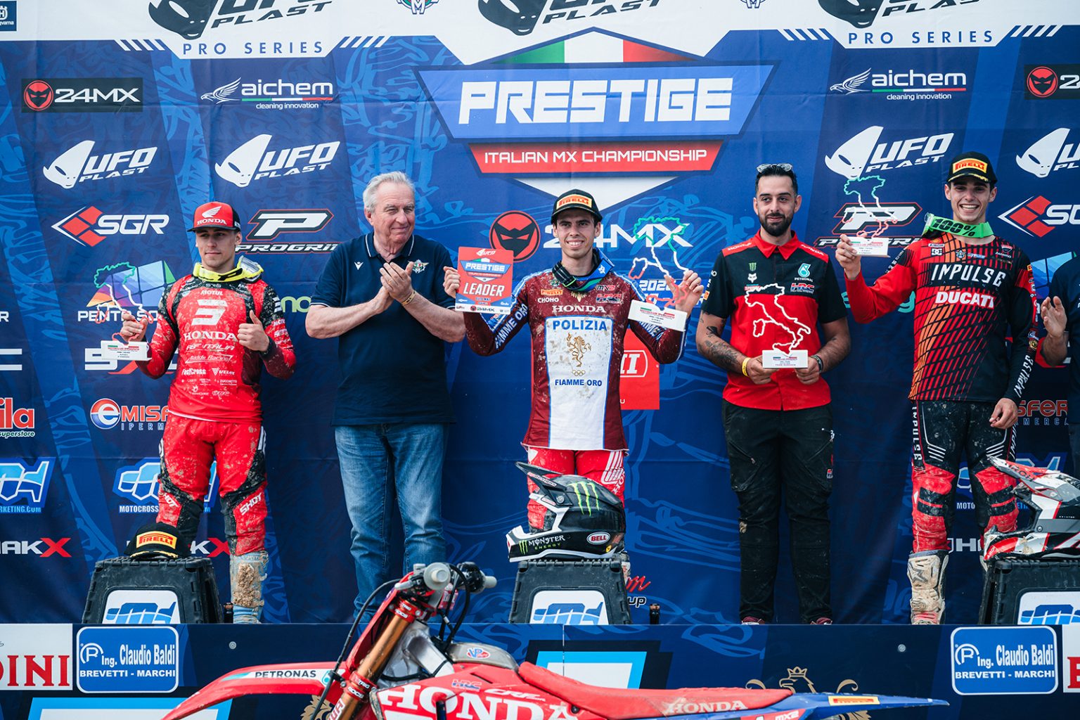 Podio Mx2
