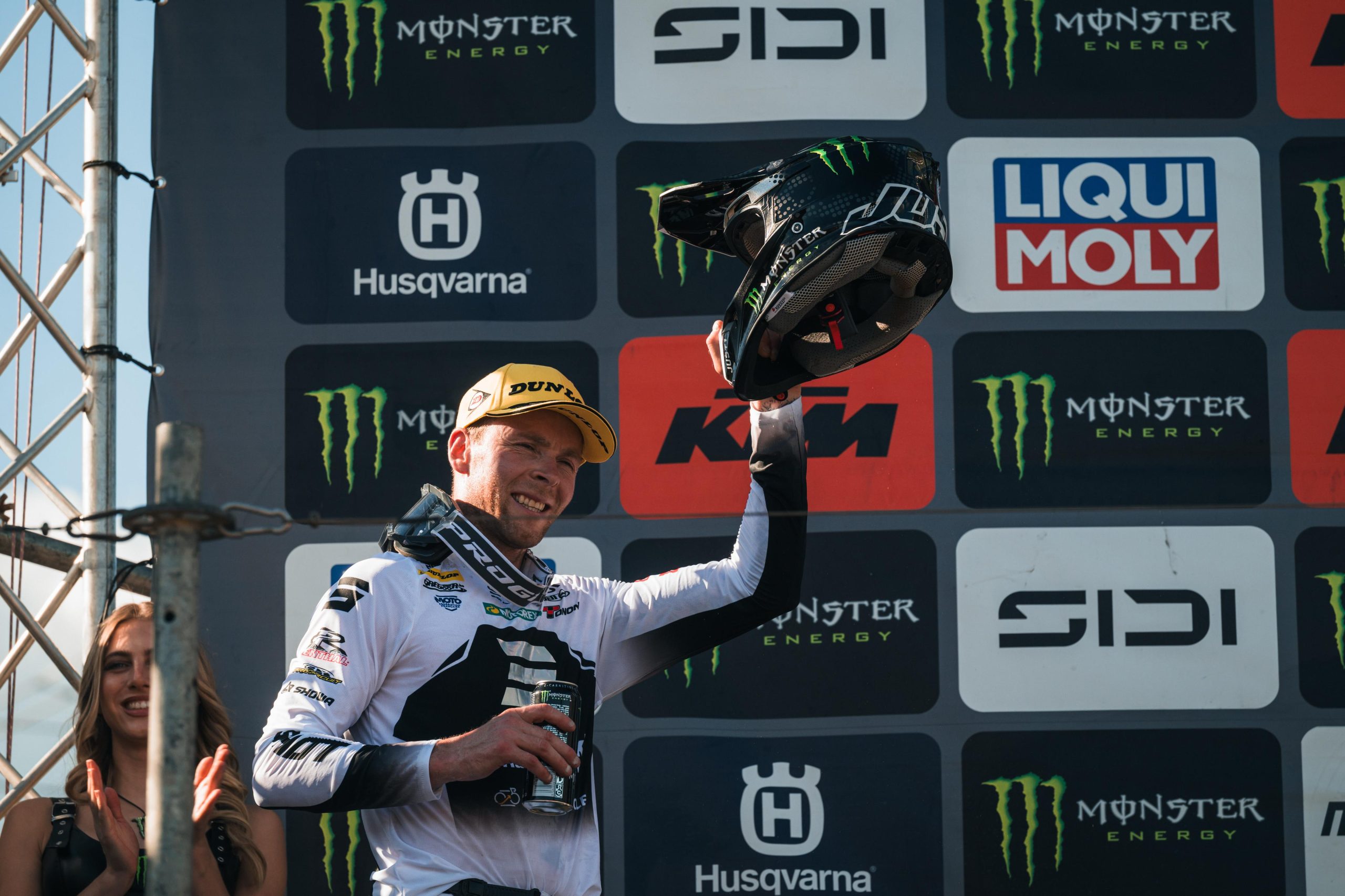 Romain Febvre sul podio in Lettonia