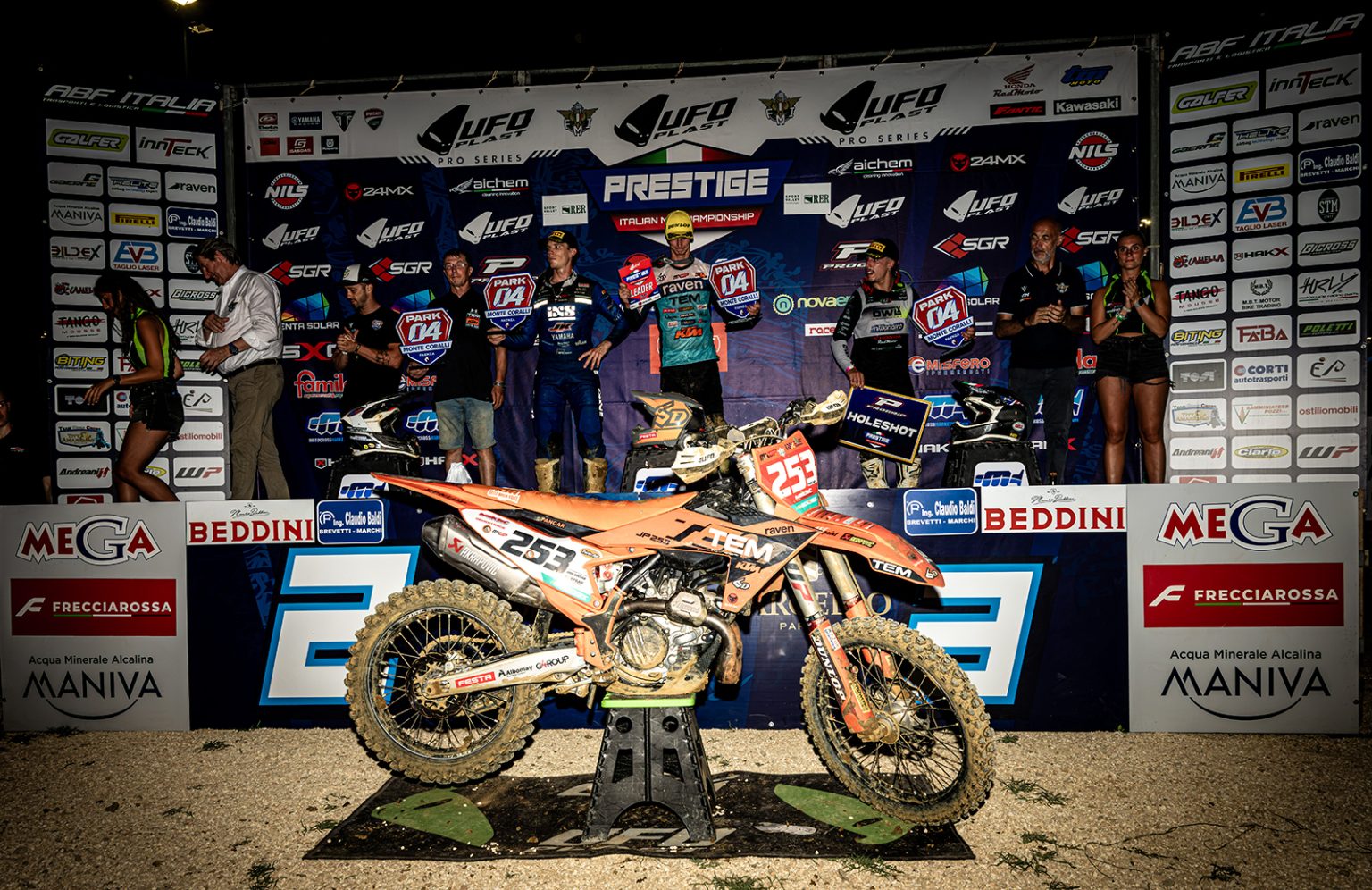 Podio Mx1