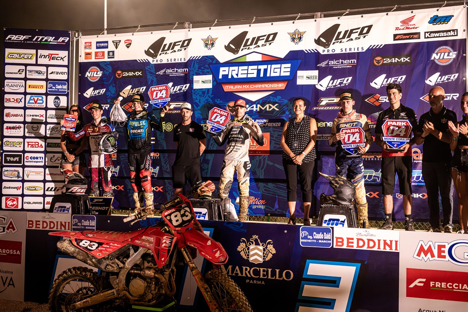 Podio Mx2