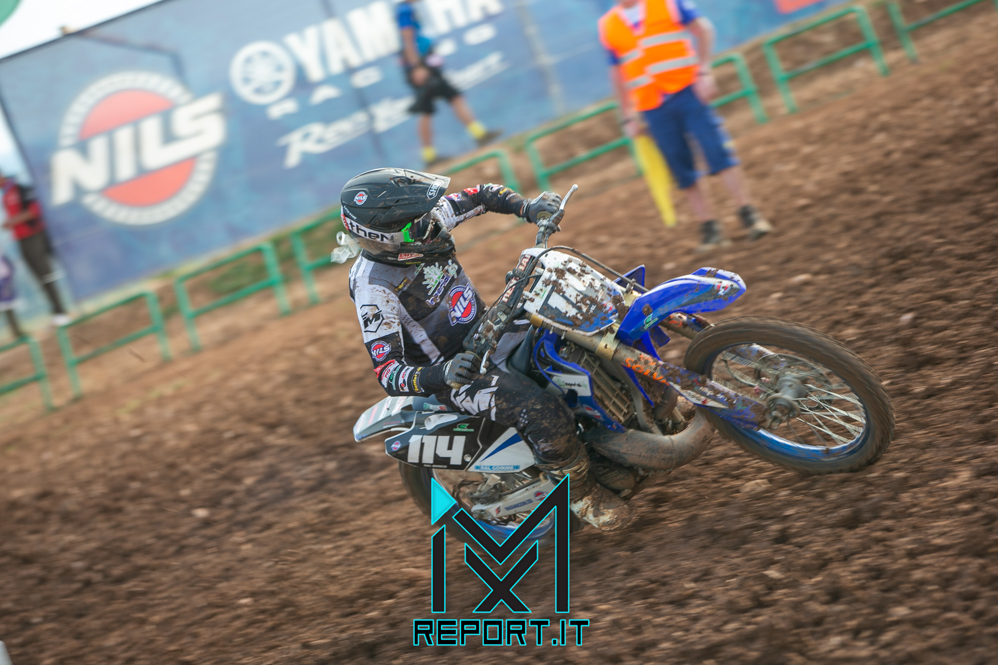 AlbettoneSenior22-3018