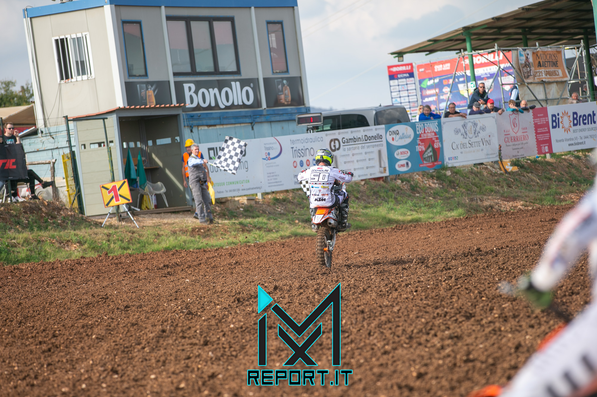 AlbettoneSenior22-3048