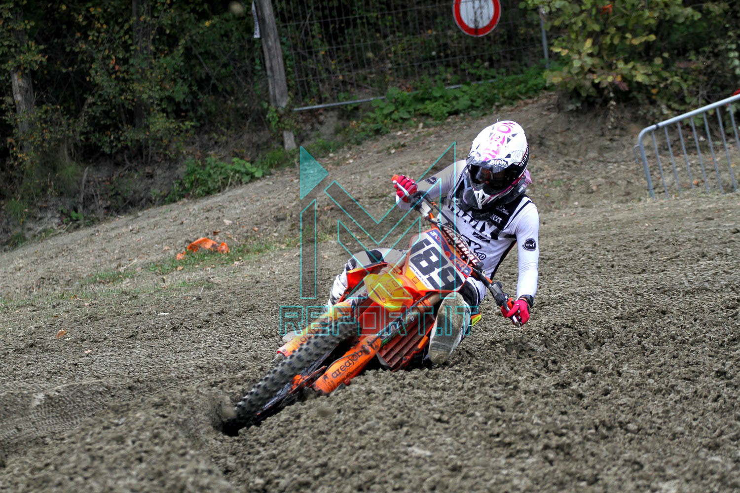 CastellaranoregFmi041020-1093