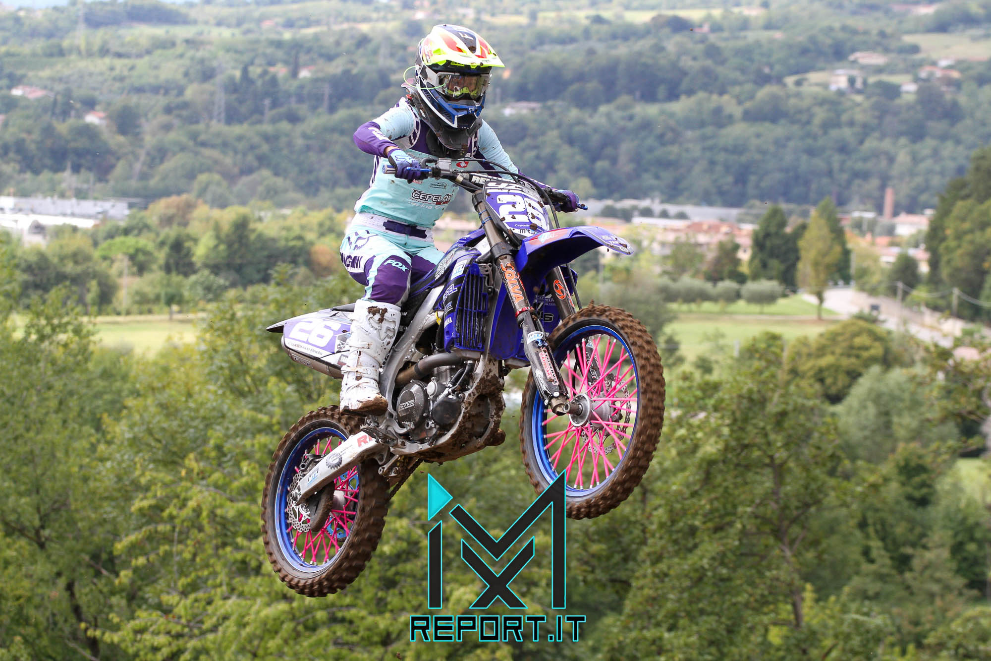 FaraSenior190921-1019