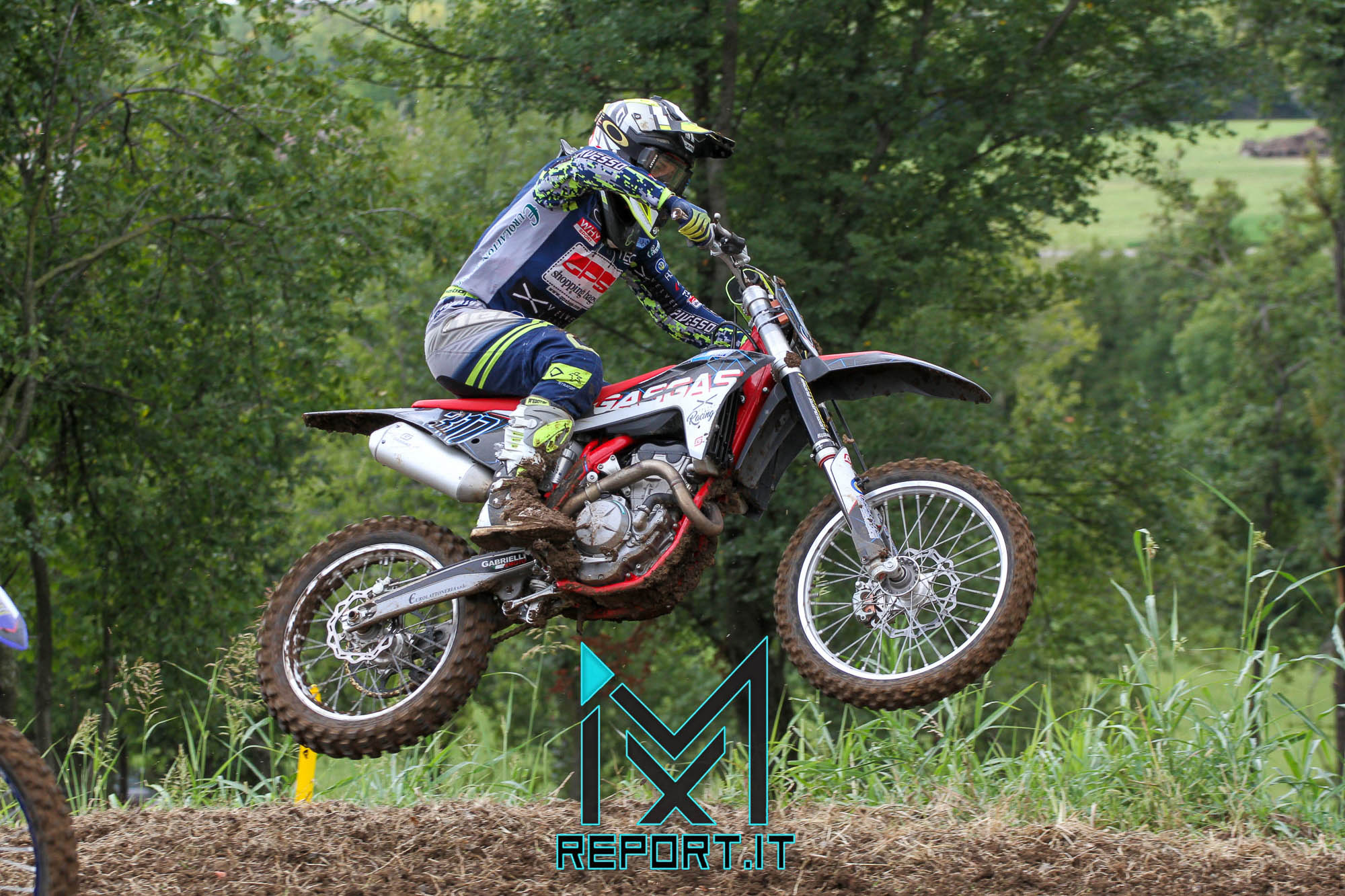 FaraSenior190921-1021