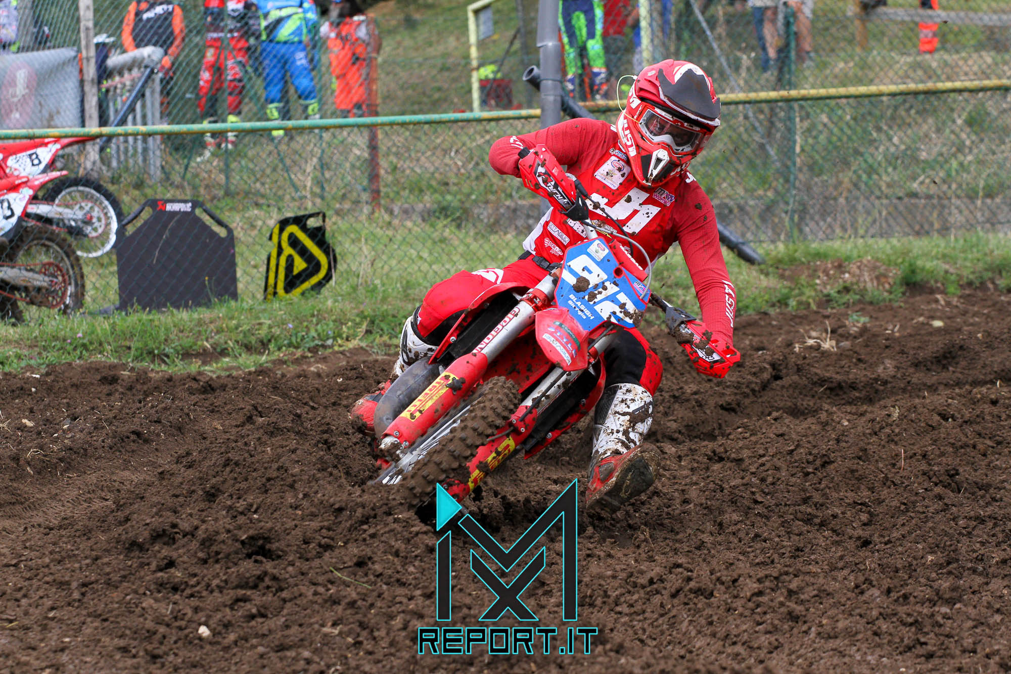 FaraSenior190921-1025