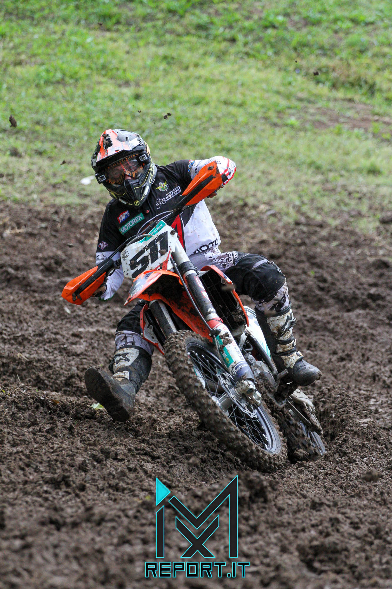 FaraSenior190921-1088