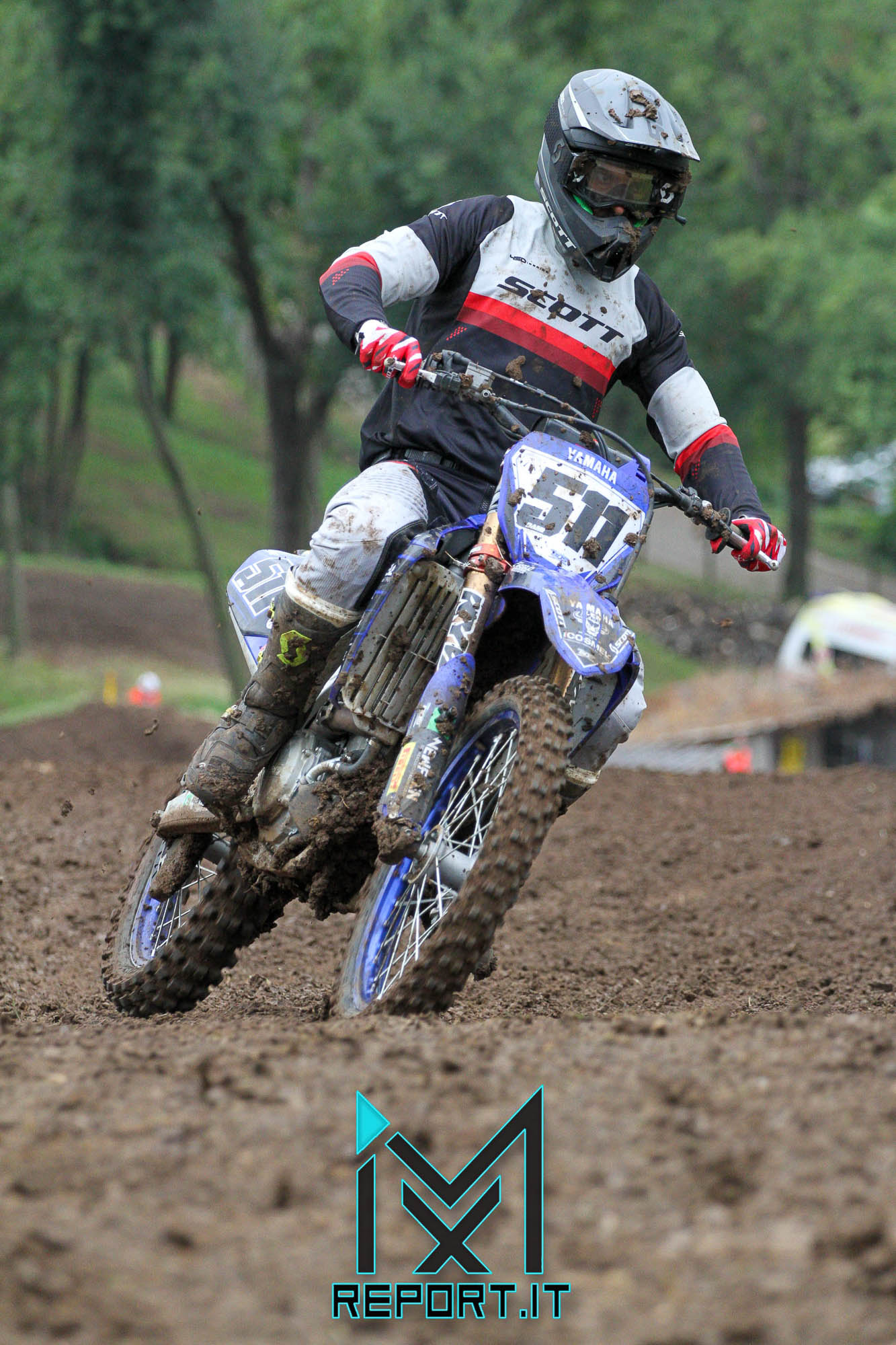 FaraSenior190921-1090