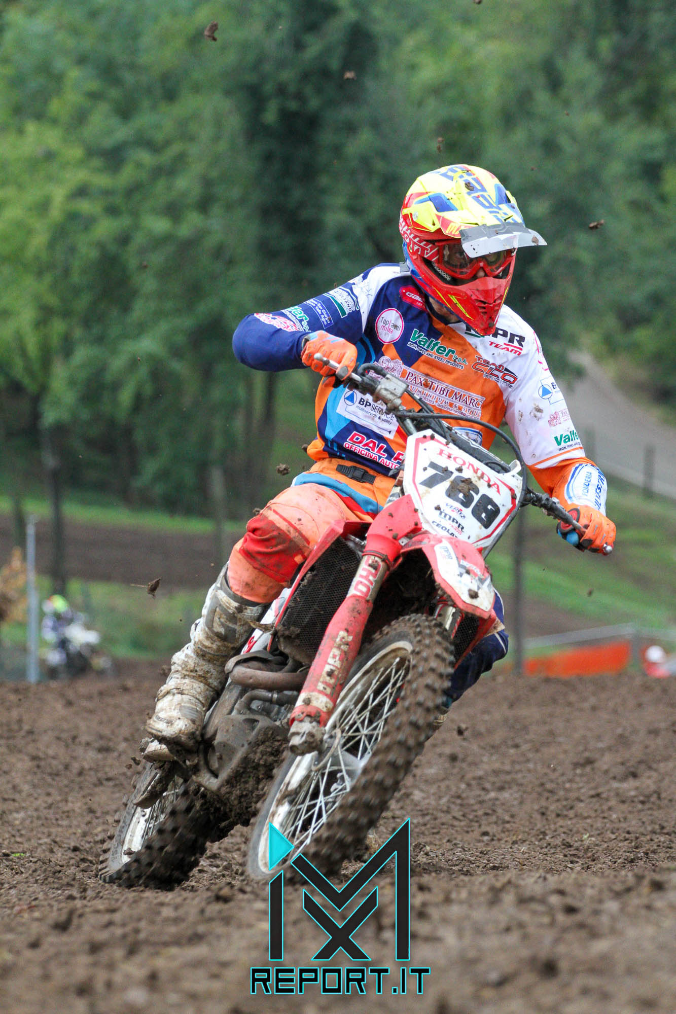 FaraSenior190921-1091