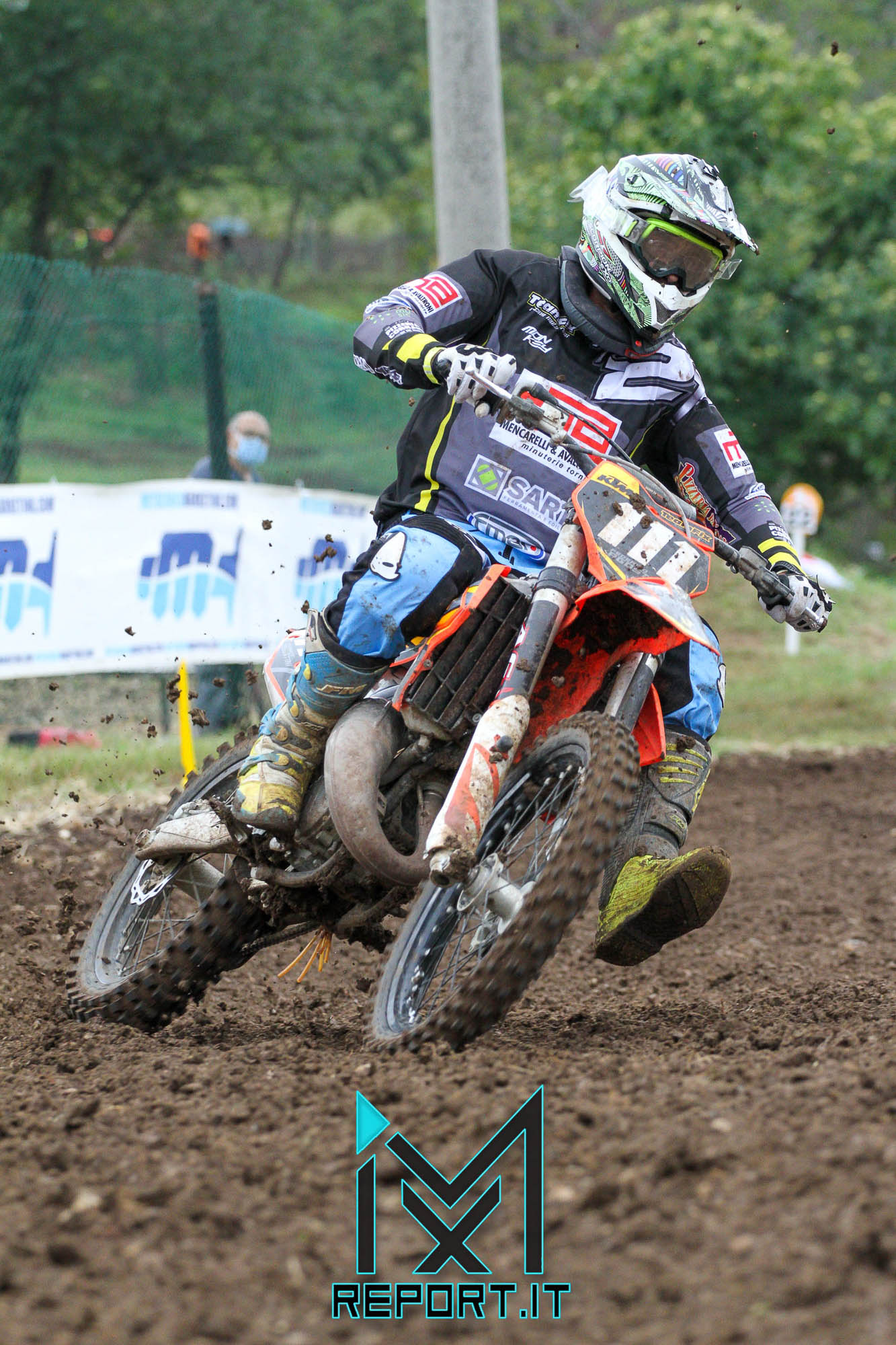 FaraSenior190921-1108